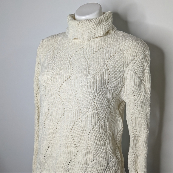 Sundance light cream turtleneck sweater LP - Picture 2 of 6
